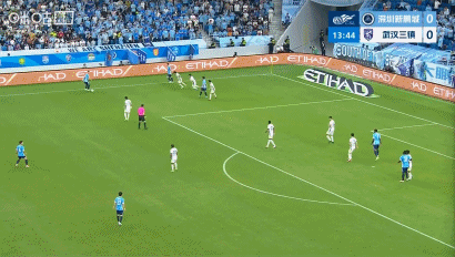 深圳新鹏城5-2大胜武汉三镇，韦斯利、本科维奇