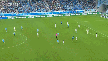 深圳新鹏城5-2大胜武汉三镇，韦斯利、本科维奇